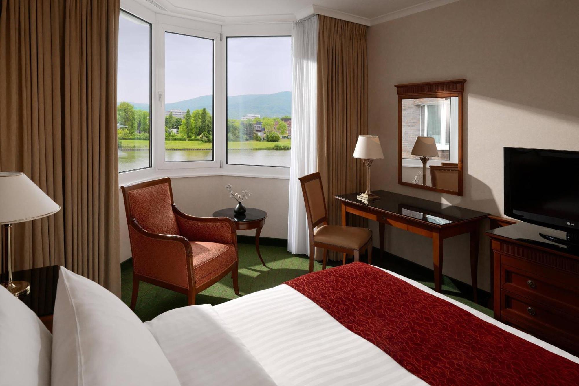 Marriott Hotel 4*