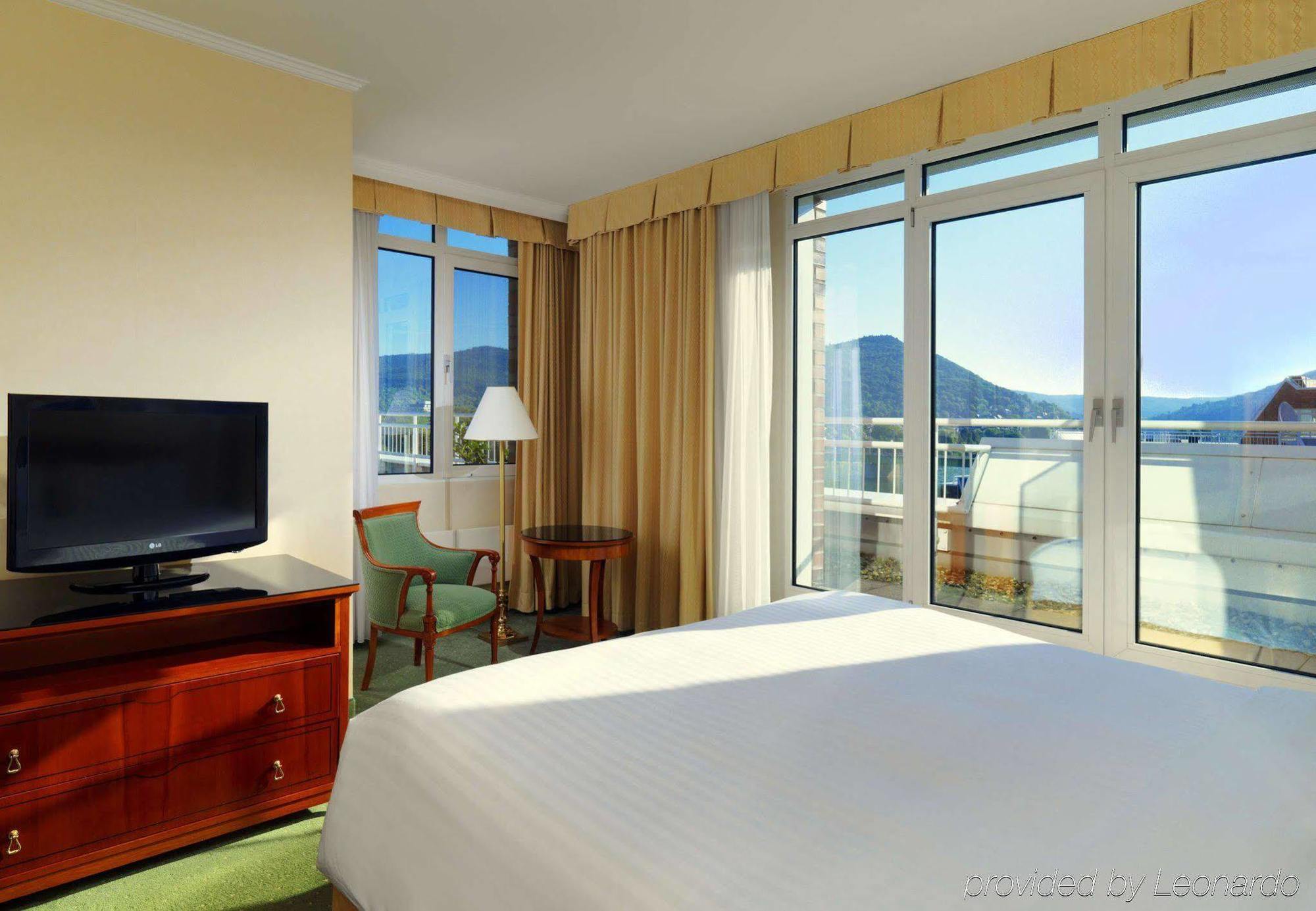 Marriott Hotel 4*